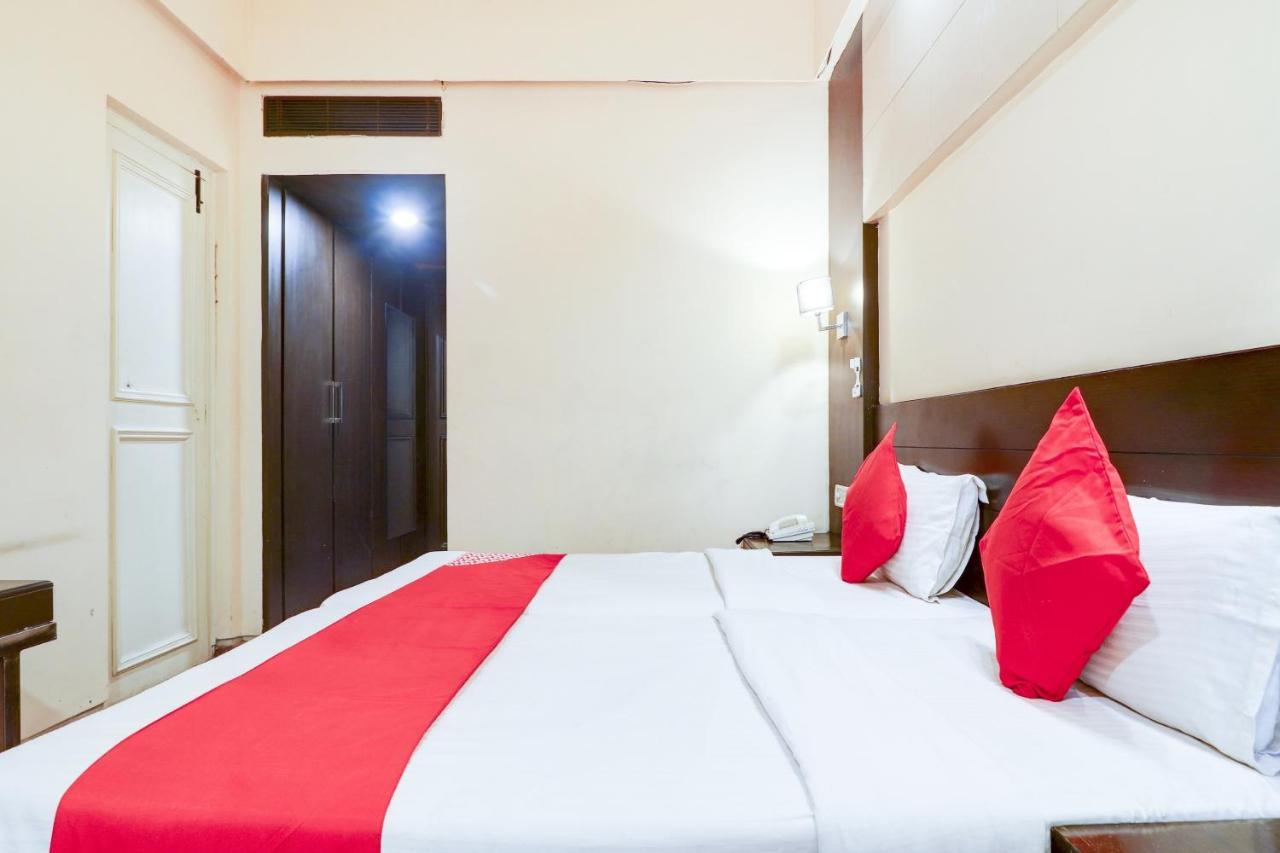 Oyo 79040 Hotel Sai Prakash Hyderabad Exterior photo