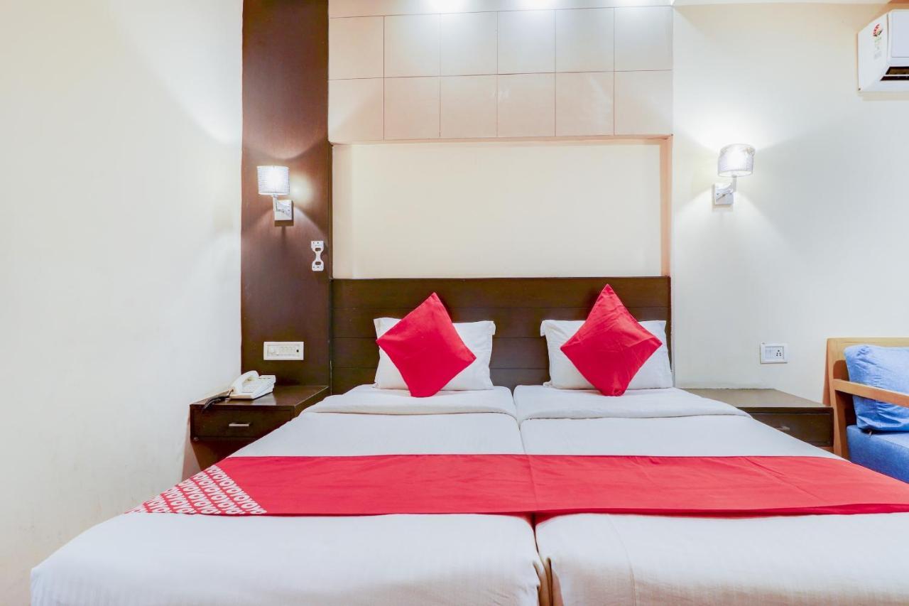 Oyo 79040 Hotel Sai Prakash Hyderabad Exterior photo