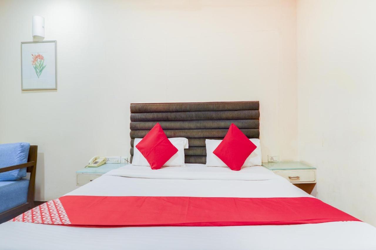 Oyo 79040 Hotel Sai Prakash Hyderabad Exterior photo